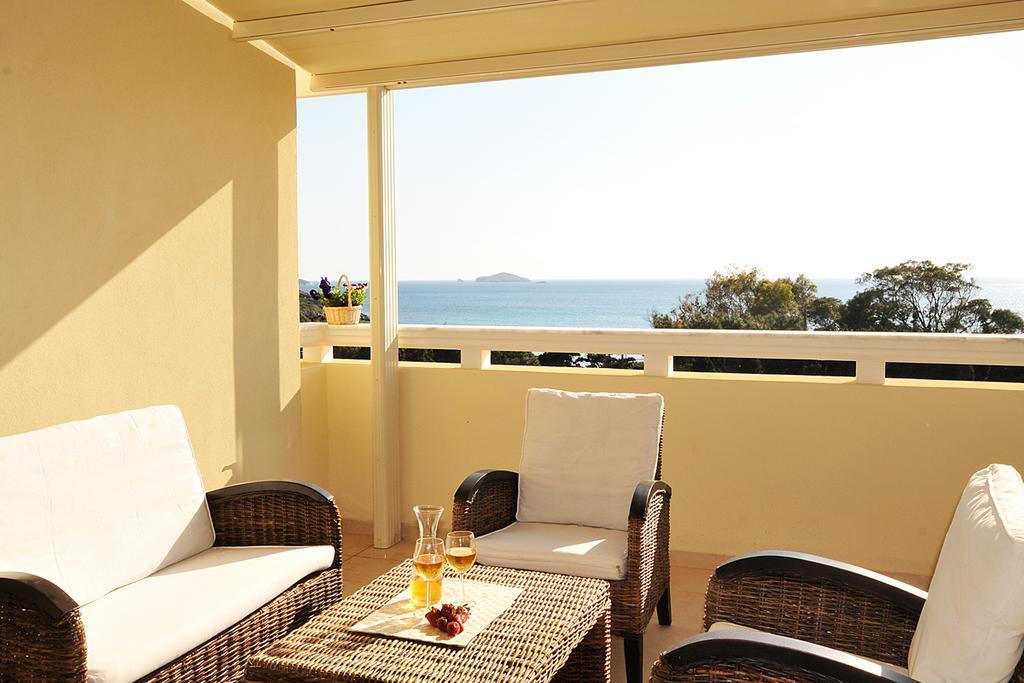 Aithra -Agios Petros Andros Villa Gavrio Exteriör bild